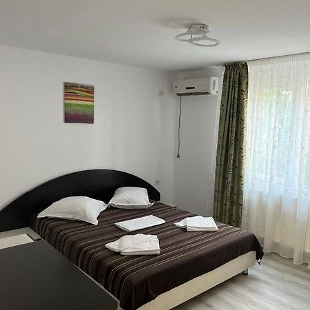 Vila Iris Mamaia Nord Năvodari Buitenkant foto